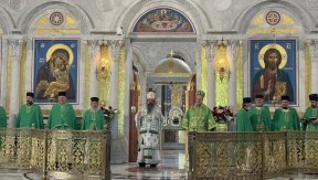 Света архијерејска Литургија и рукоположење на празник Цвети  у Храму Светог Саве (ФОТО)